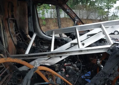 2022 Ram Promaster 3500 Low Roof 136 Wb from USA, damaged, VIN 3C6MRVWGXNE138983